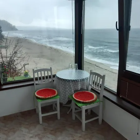 Happy Privatunterkunft Warna