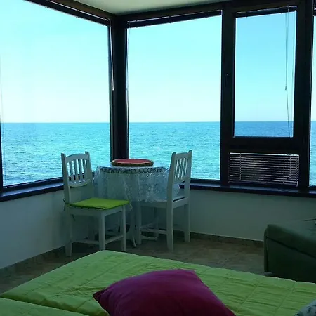 Homestay Happy